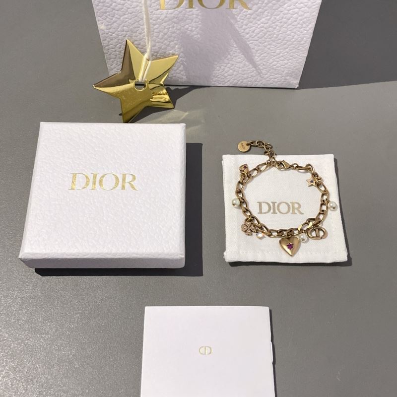 Christian Dior Necklaces